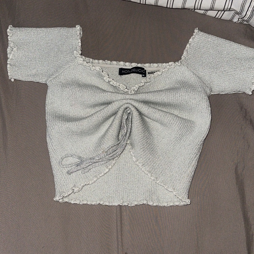 Two piece set - Picture 3 of 4